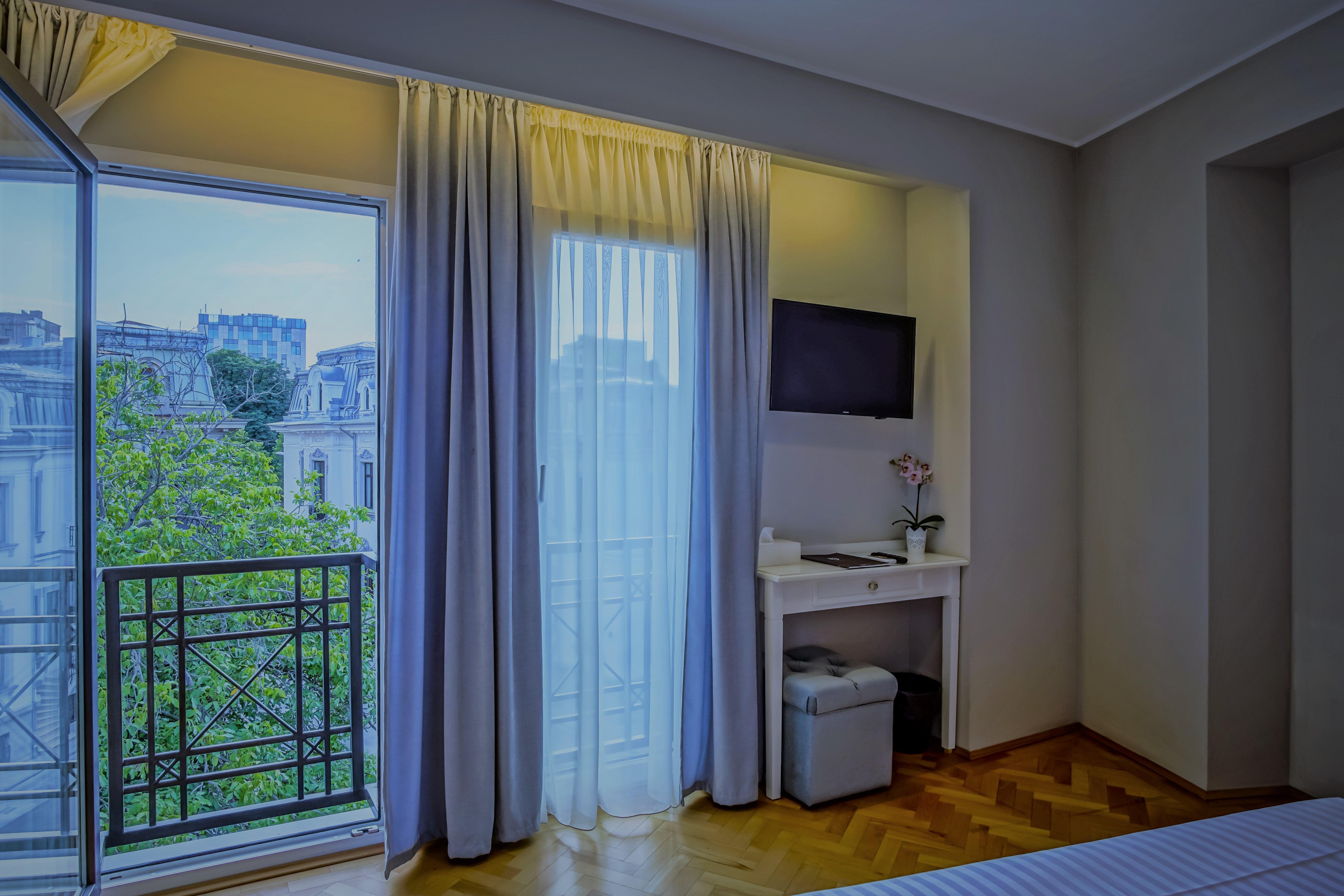 Venis Boutique מלון 4*